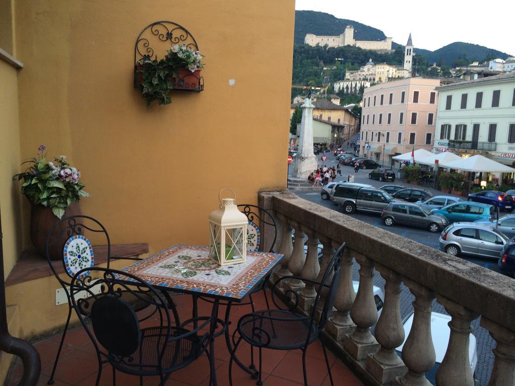 La Terrazza Lägenhet Spoleto Exteriör bild