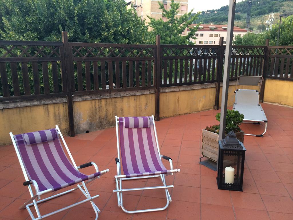 La Terrazza Lägenhet Spoleto Rum bild