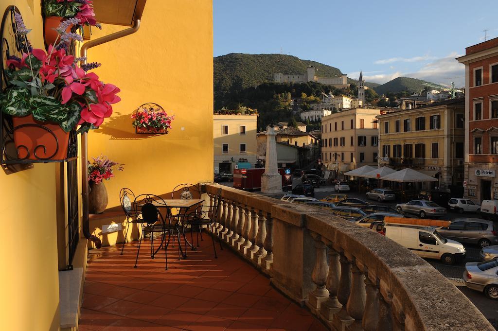 La Terrazza Lägenhet Spoleto Exteriör bild